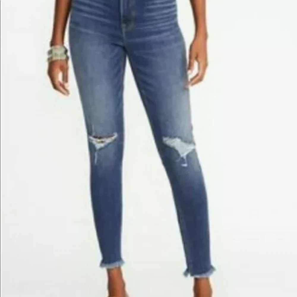 Old Navy Rockstar Super Skinny High Rise Jeans